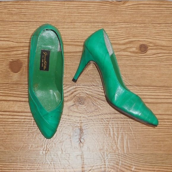 Shoes - Vintage genuine eel skin heels